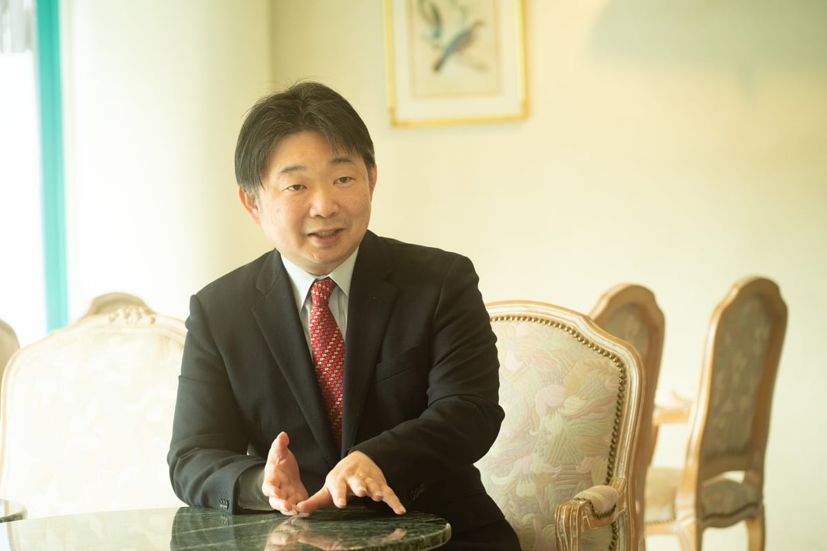 〈北門屋敷〉専務取締役で萩市観光協会の副会長も務める吉村龍一朗さん。さまざまな立場、視点から萩の観光資産の再生を担っているの写真。